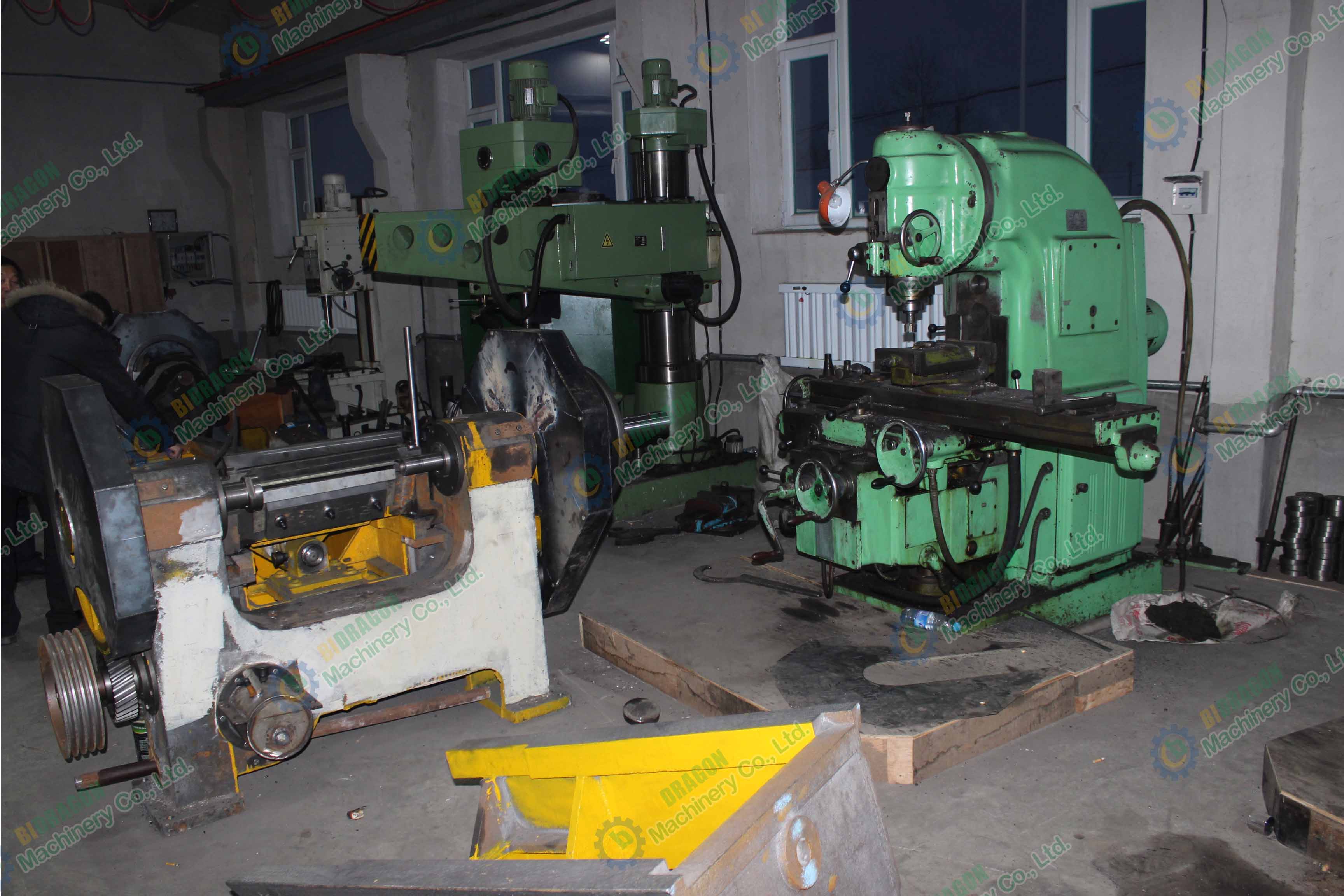 Two Sets Clamp Rotary Cutting Machine for Our Turkey Client