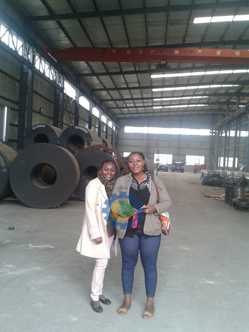 African clients visit our factory